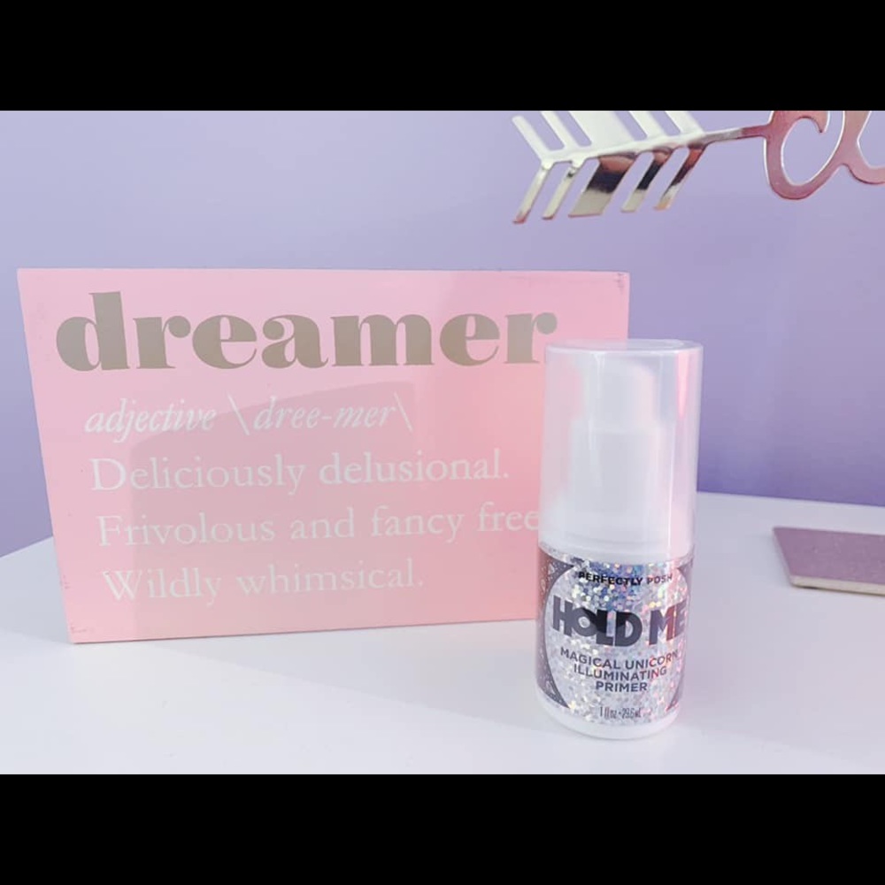 Hold Me Magical Unicorn Illuminating Primer